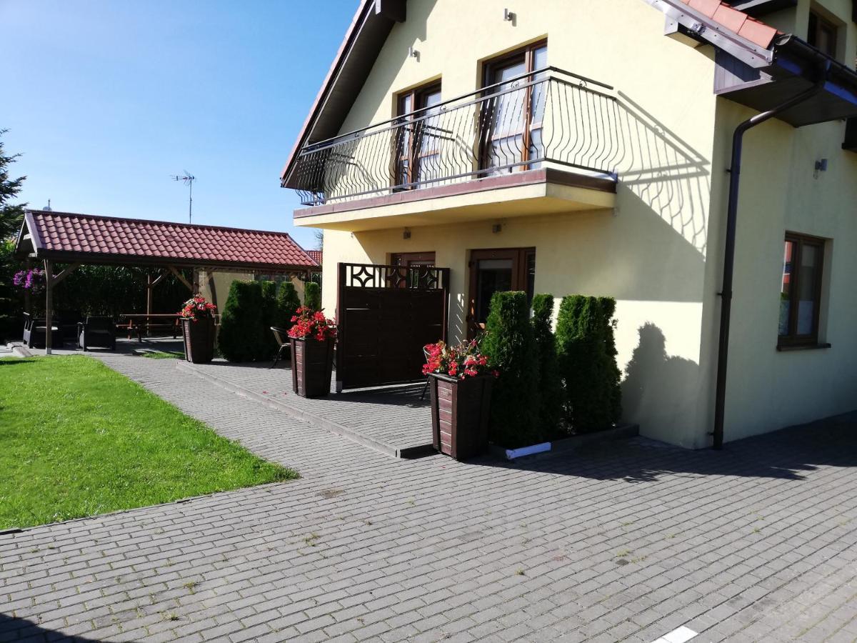 Villa Zoja 罗威 外观 照片